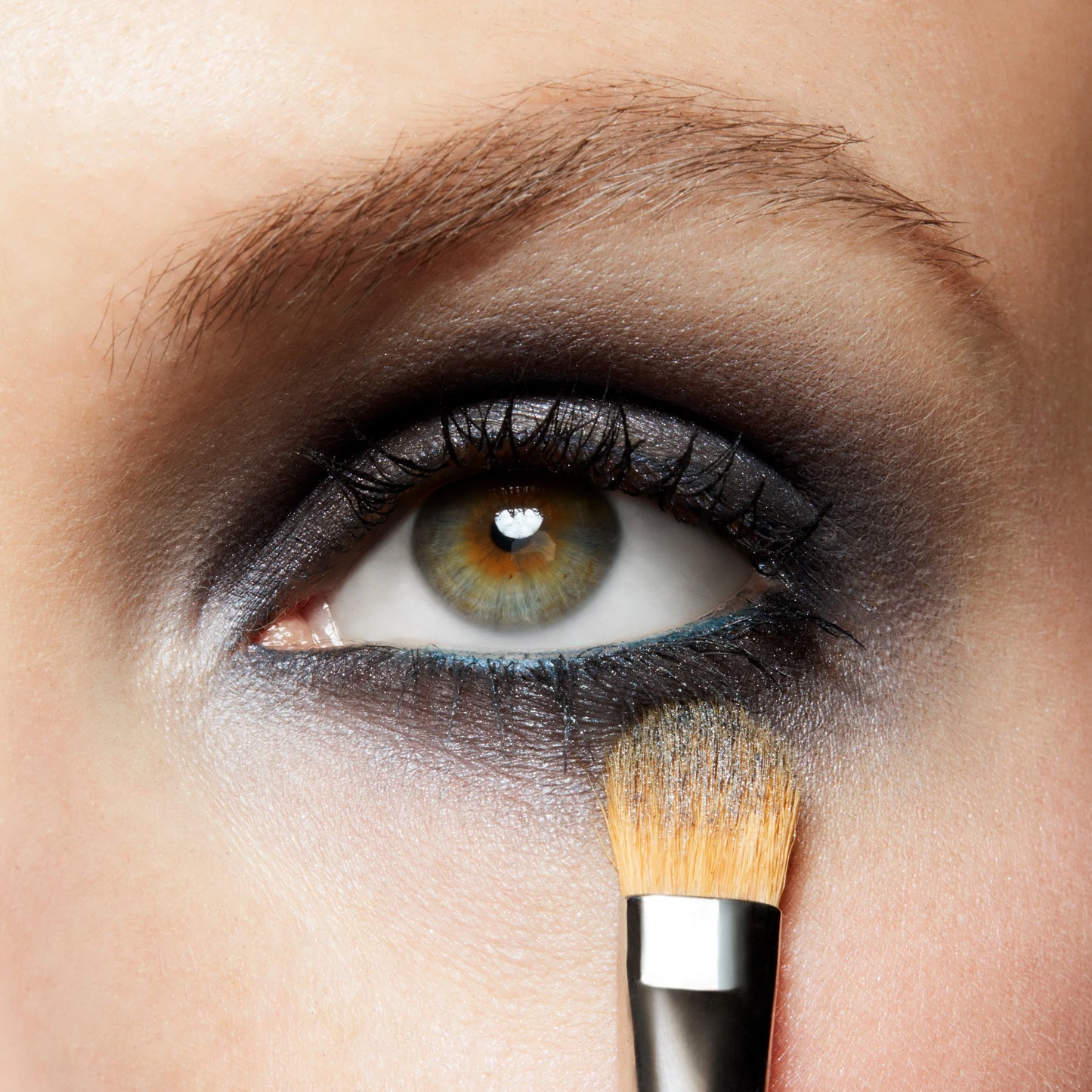 252 Synthetic Large Shader Brush - S7JX01