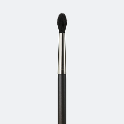224 Synthetic Tapered Blending Brush - S7JY01